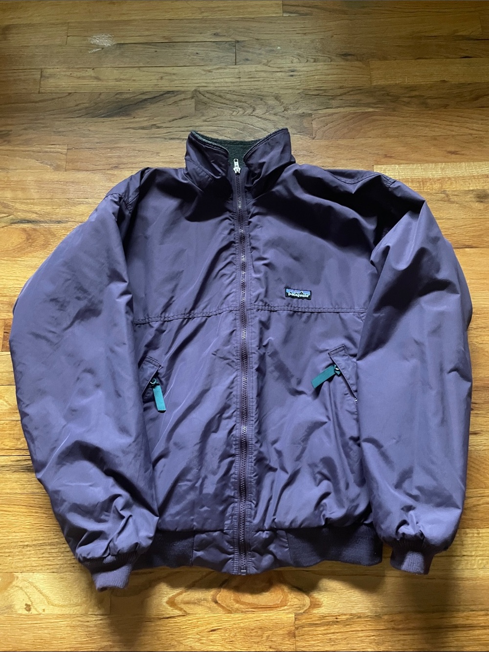 Patagonia Men's Purple Windbreaker Jacket with Teal Accents